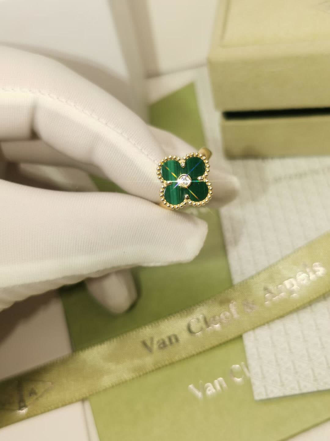Van Cleef & Arpels Vintage Alhambra Ring
